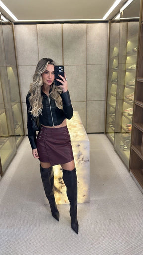 Jaquetinha Zíper | Detalhe Couro Fake