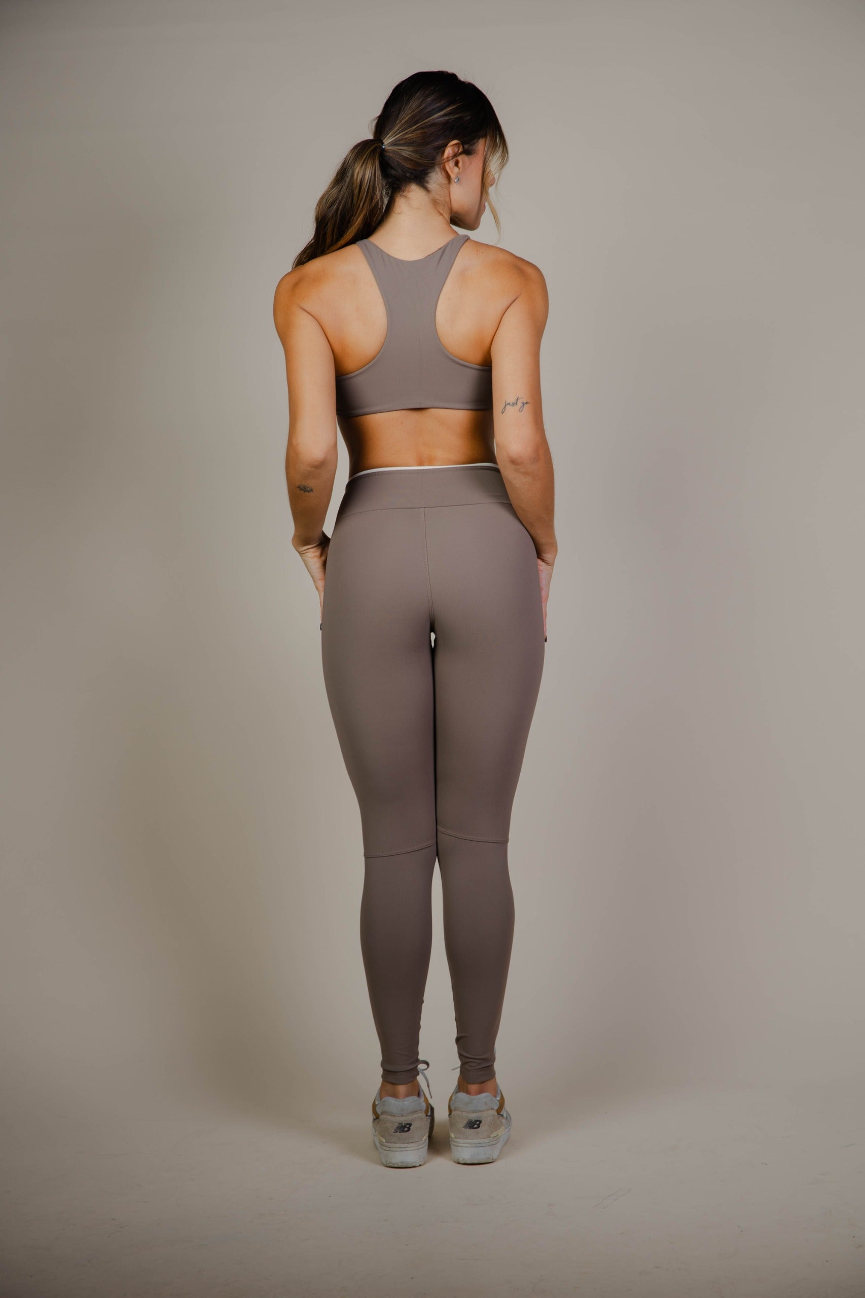 Conjunto Curve
