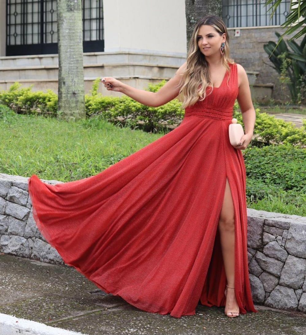 Vestido de Festa Modelo Virginia