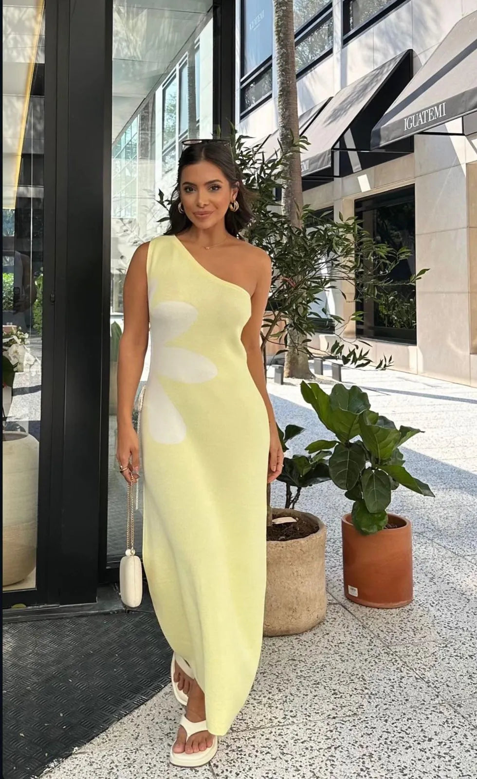 Vestido Flor Midi Tricot